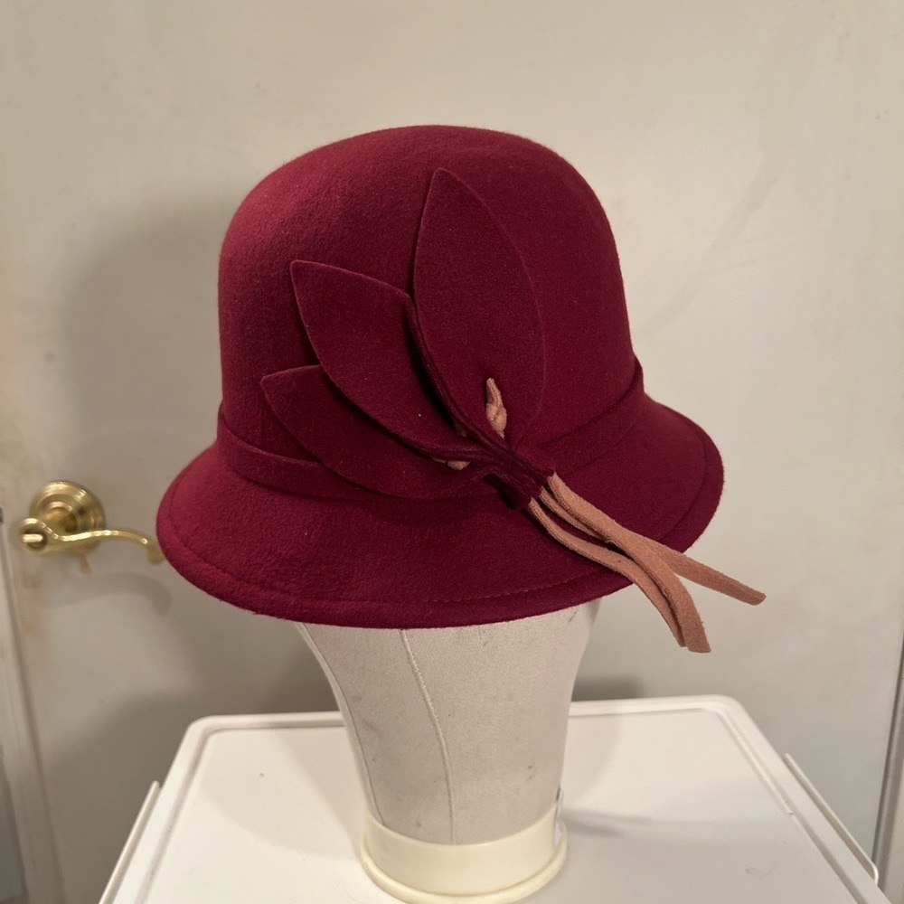 Elegant Burgundy & Tan Cloche Hat with Decorative Detail | Vintage-Inspired Fall - Picture 2 of 10